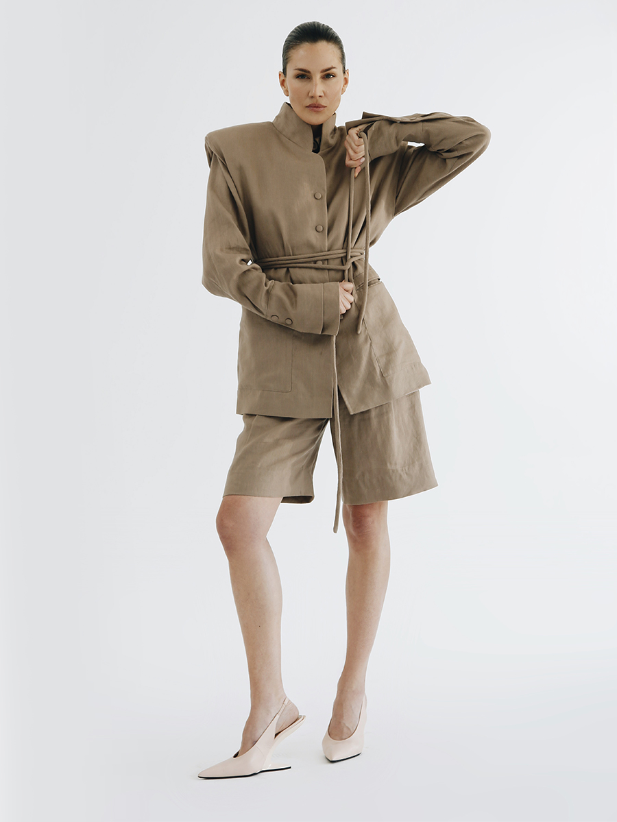 TOTAL LOOK Sandalwood Serenity Linen Suit 